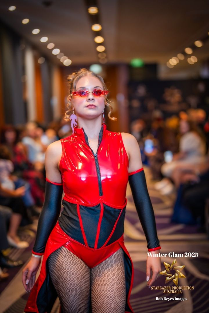 Stargazer Runway Models gallery photo 2